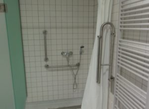 Obrázek 11. Sprchový kout